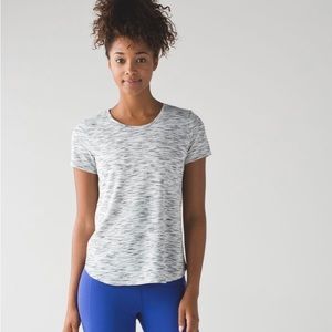 Lululemon On The Run Tee